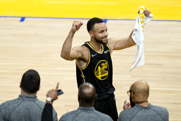 Dallas Mavericks v Golden State Warriors - Game Five