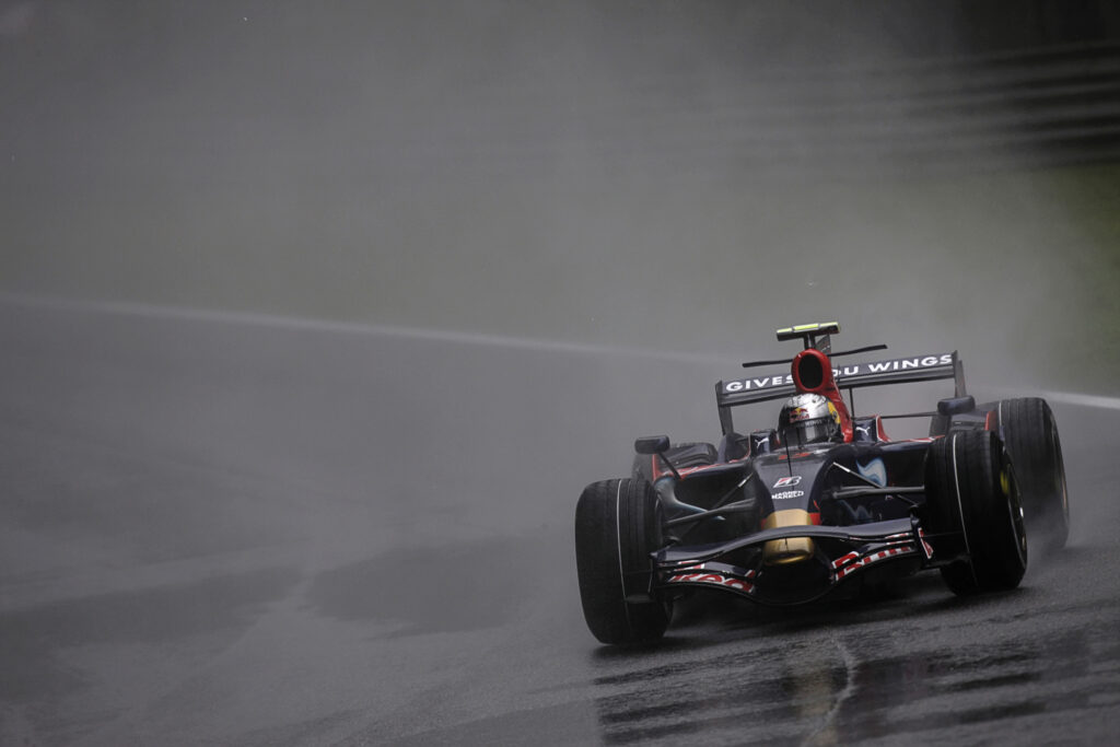 Sebastian Vettel drives his Toro Rosso in wet conditions during the 2008 Italian Grand Prix.