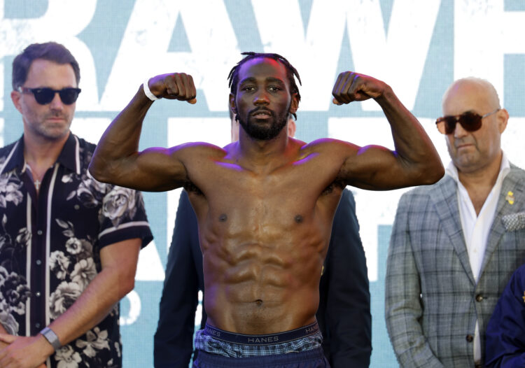 Terence Crawford weighs in for his fight against Israil Madrimov