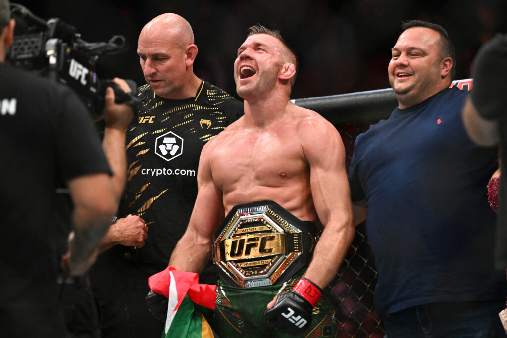 Dricus du Plessis celebrates his victory over Sean Strickland
