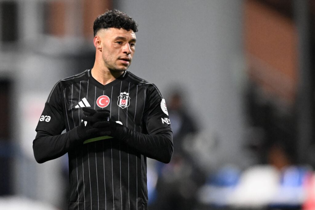Alex Oxlade-Chamberlain in action for Besiktas