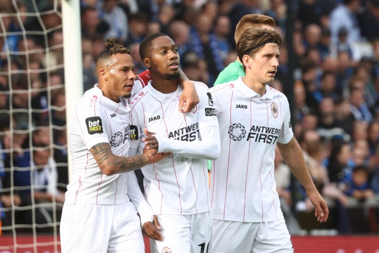 Michel-Ange Balikwisha celebrates during a Royal Antwerp match