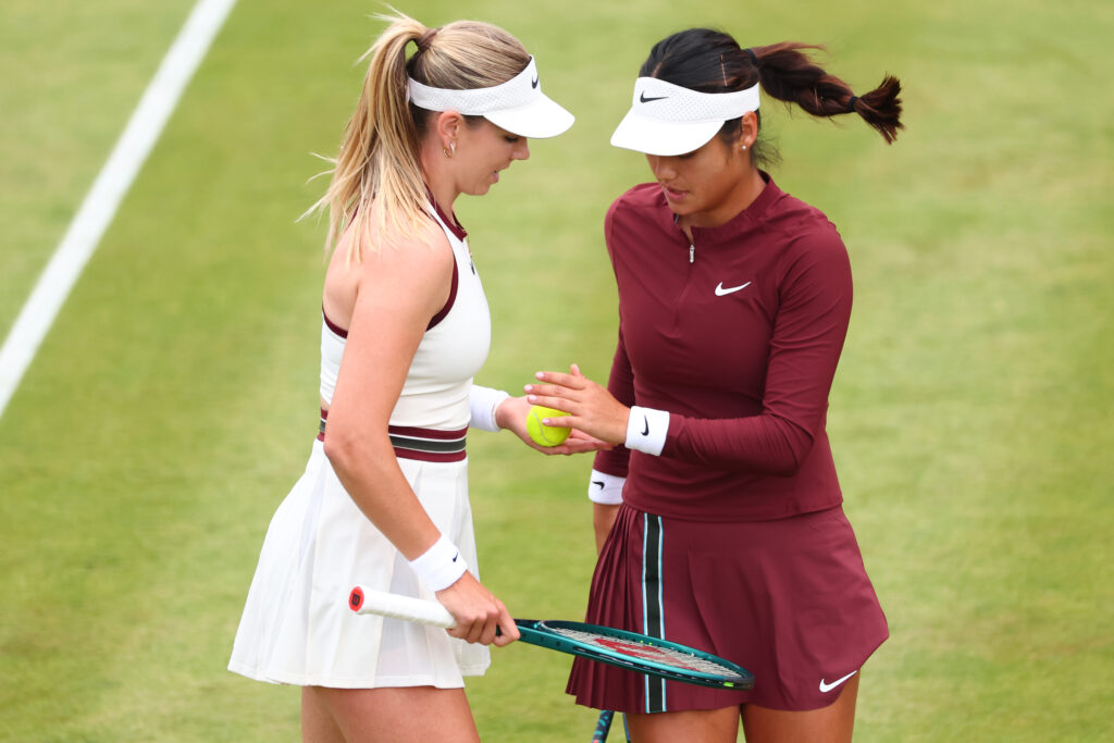 Emma Raducanu and Katie Boulter playing doubels at the HSBC Championships - Day One