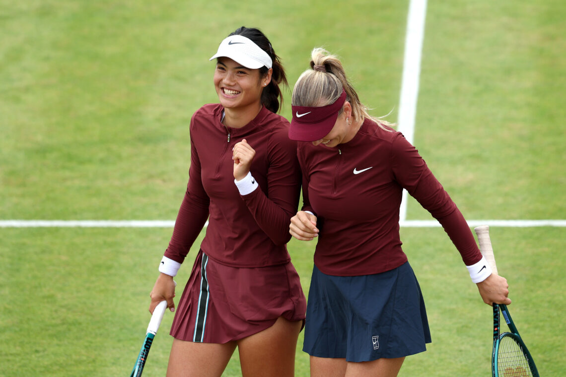 Emma Raducanu and Katie Boulter celebrating a win at Queen's Club 2025