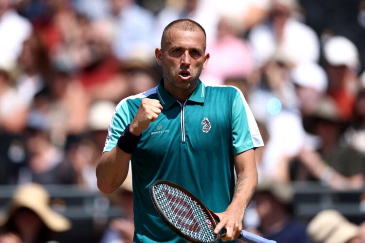 Dan Evans performing at Queen's Club in 2024