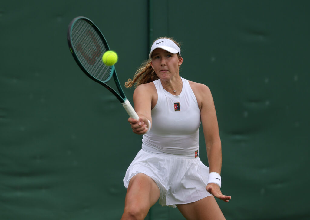 Mirra Andreeva plays a forehand against Mayar Sherif of Egypt during the Ladies' Singles first round