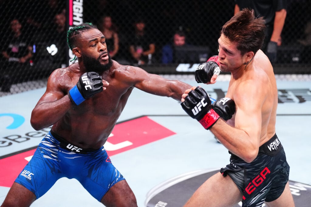 Brian Ortega rocked by Aljamain Sterling punch