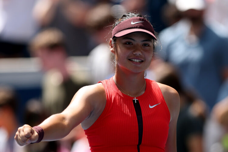 Emma Raducanu celebrates after beating Ena Shibahara at the 2025 US Open.