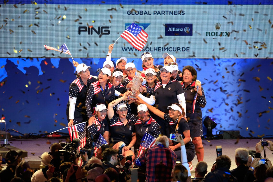Team USA celebrate winning the 2015 Solheim Cup
