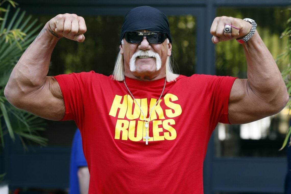 Hulk Hogan flexing his muscles in London, England back in 2014