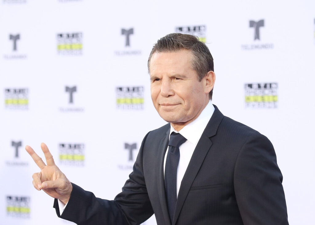 Julio Cesar Chavez arrives at the 2017 Latin American Music Awards