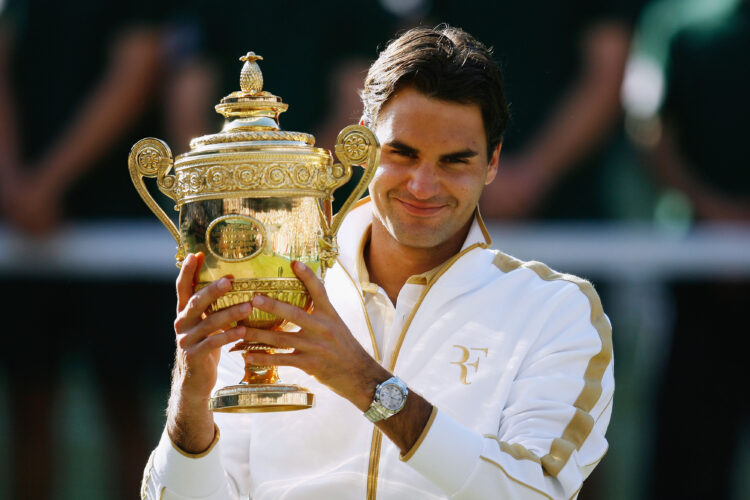 Roger Federer winning the 2009 Wimbledon