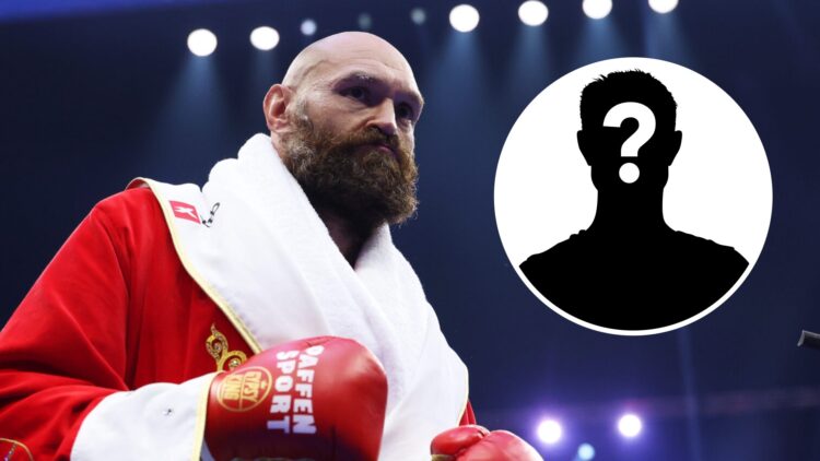 Tyson Fury (left) heads to the ring for Oleksandr Usyk rematch