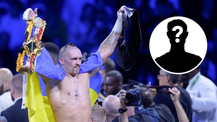 Oleksandr Usyk (left) celebrates after defeating Anthony Joshua